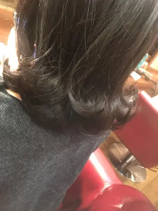 ミディアム 銀座フリーランススタ イリストMIYUKIのヘアスタイル