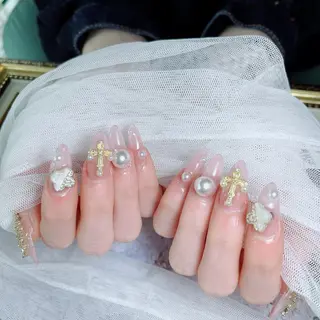 ネイル FLY Nail Salonのネイルデザイン