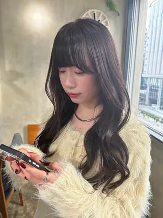 ロング カラー moe🎀 透明感♡似合わせのヘアスタイル