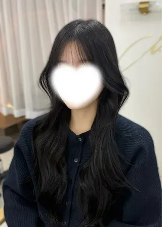 ロング ‎🤍MIU‎🤍 レイヤーカット‎🤍のヘアスタイル