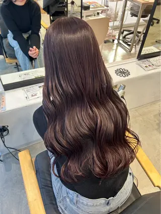 ロング カラー Moe .⋆𝜗𝜚のヘアスタイル