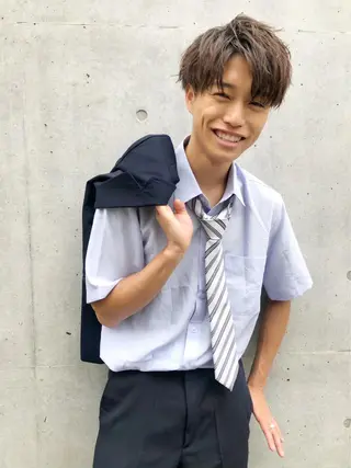 ミディアム カラー パーマ ヘアアレンジ メンズ特化美容師 aiの眉毛・アイブロウイメージ