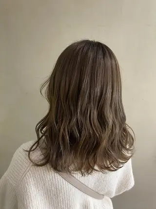 ミディアム カラー 清村 和音のヘアスタイル