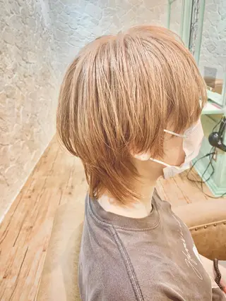 ショート カラー Spiel KOMOのヘアスタイル