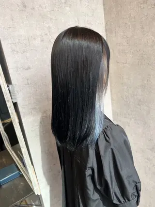 ミディアム 青柳 若奈のヘアスタイル