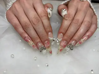 ネイル Luna Nailsのネイルデザイン