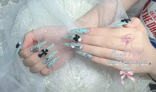セミロング Linanail Nambaのネイルデザイン