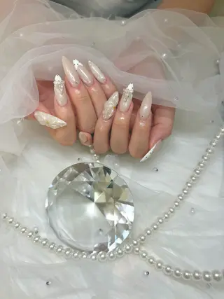 ネイル 【Laule‘a 】のネイルデザイン