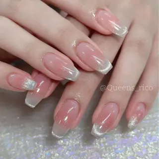 ネイル Queens テイのネイルデザイン