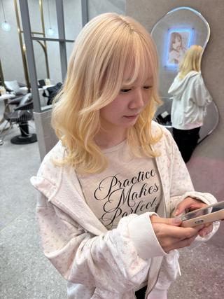 ミディアム カラー レイヤーダブルカラー KYONのヘアスタイル