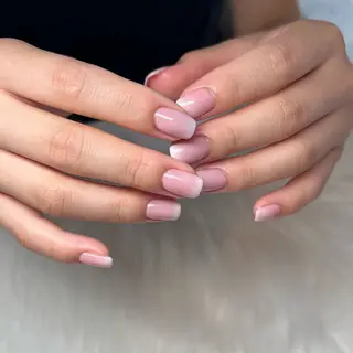 ネイル White deer 𓍲sugimotoのネイルデザイン