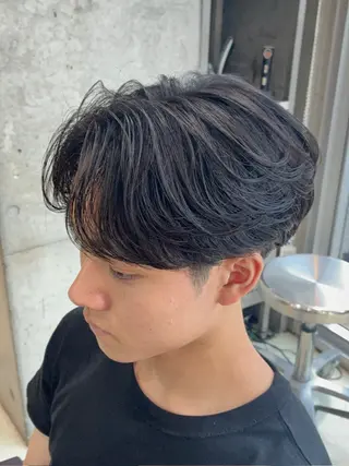 ショート パーマ メンズ 木塚 星七のヘアスタイル
