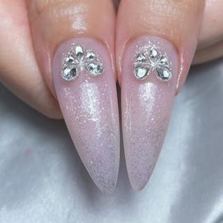 ネイル XIINHNAIL 船橋店 馬詰ちゃんのネイルデザイン