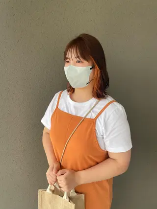 ミディアム カラー 山本 愛永のヘアスタイル