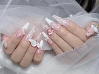 ネイル Lenie Kabukichoのネイルデザイン