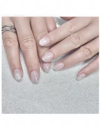 ネイル BEE NAILのネイルデザイン