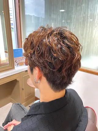 パーマ メンズ 🩰韓国レイヤー🩷 艶カラー🌷小栁歩美のヘアスタイル