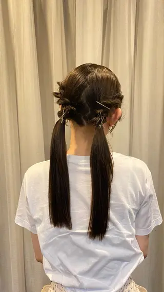 ヘアアレンジ 柔らかショート×透明 感カラー🎀emiのヘアスタイル