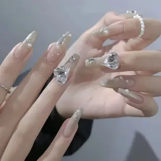 ネイル Queen‘s なんのネイルデザイン