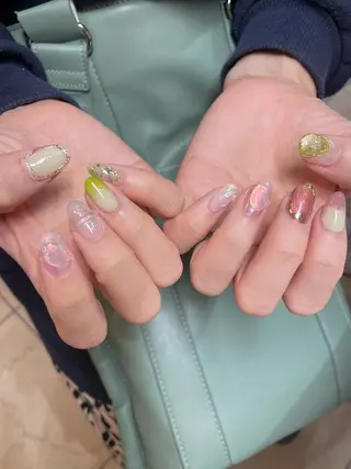 ネイル with hues AYAのネイルデザイン