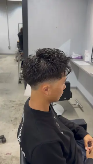 ショート benji YURITOのヘアスタイル