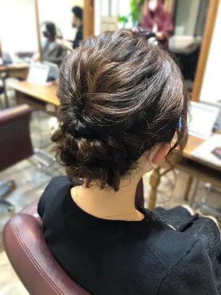 ヘアアレンジ みやもと まなみのヘアスタイル