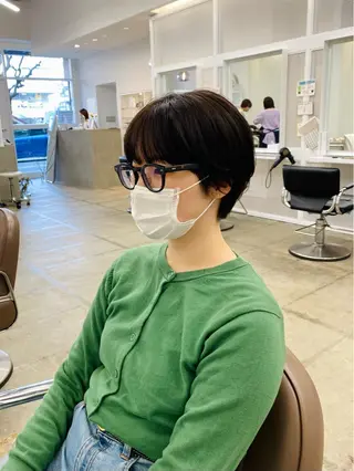 ショート サトウ リョウのヘアスタイル