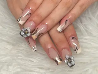 ネイル ANELA サクラのネイルデザイン