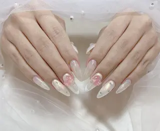 ネイル 🦋 MiKi 🦋 ネイルサロンのネイルデザイン