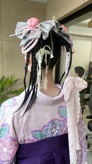 ロング ヘアアレンジ ﾃﾞｻﾞｲﾝｶﾗｰ /ﾕｳﾀﾏﾝ👽のヘアスタイル