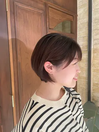 ショート 河上 麻衣/白髪ぼかしのヘアスタイル