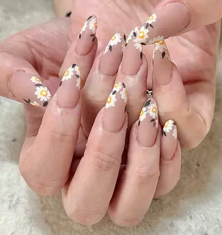ネイル Nail Salon GRACEのネイルデザイン