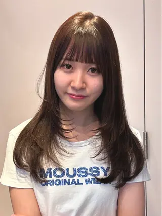 ロング カラー ナチュラル大人っぽい スタイル　MAORIのヘアスタイル