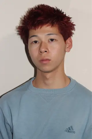 ショート カラー メンズ 浅岡 昭汰のヘアスタイル
