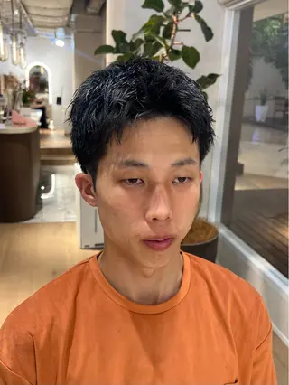 ショート パーマ メンズ 梅田茶屋町メンズ 専門美容師 山元一平のヘアスタイル
