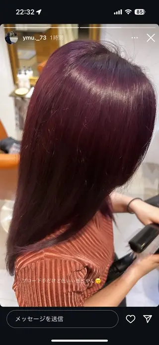 セミロング カラー 長内 もえのヘアスタイル