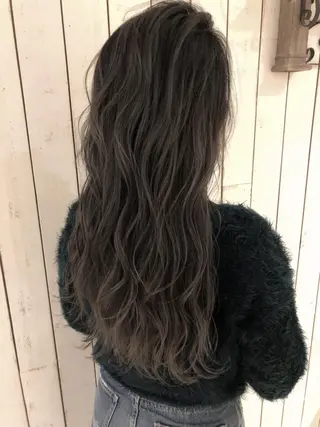 ロング カラー Noe心斎橋 堀田 朋宏のヘアスタイル
