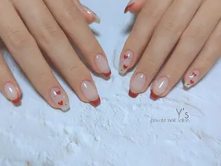ネイル YUMI NAGAI のネイルデザイン