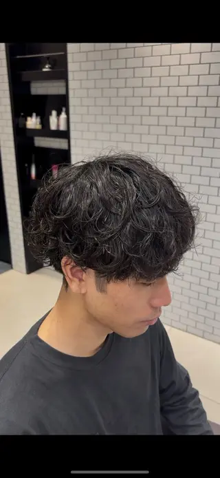 メンズ 【メンズ特化】テーパ ーフェード×パーマのヘアスタイル