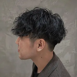 ショート パーマ メンズ 波巻きスパイラルパー マ/シャドウパーマ駿のヘアスタイル