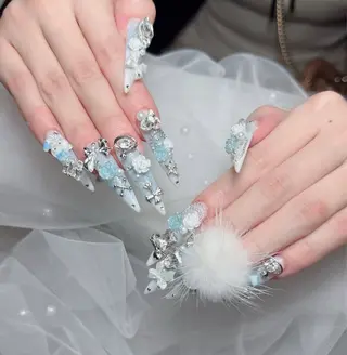 ネイル Lenie Nail Salonのネイルデザイン