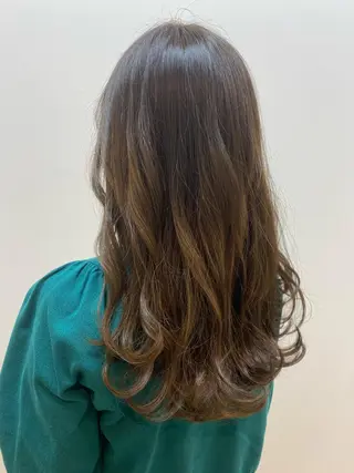 ロング 立川 allu|細谷 ションのヘアスタイル