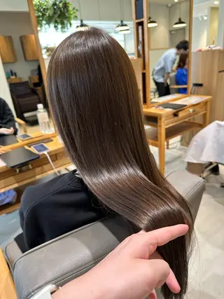 ロング カラー 永野真也 透明感カラー🪞のヘアスタイル