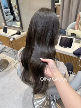 ロング カラー ヘアセット/レイヤー 赤み消し/はるかのヘアスタイル