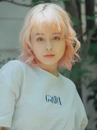 カラー 竹廣 春奈のヘアスタイル