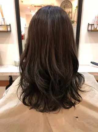 セミロング カラー Lucet byＮＹＮＹのヘアスタイル