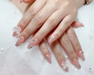 ネイル Bél Nail salonのネイルデザイン