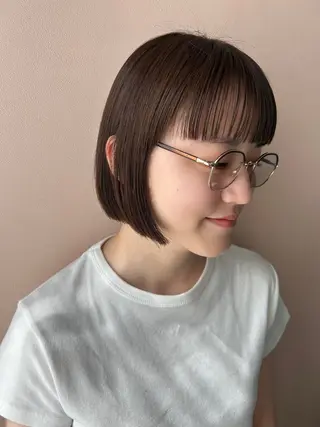 ショート カラー hubhair レイヤー/透明感のヘアスタイル