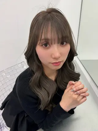 ロング Rita/髪質改善/ ブリーチなしWカラーのヘアスタイル