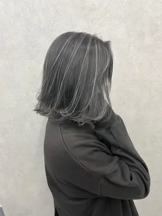 ミディアム カラー ヘアアレンジ パーマ ネイル マツエク・マツパ アイブロウ カラー特化サロン大阪 ルービック江坂/新城のヘアスタイル